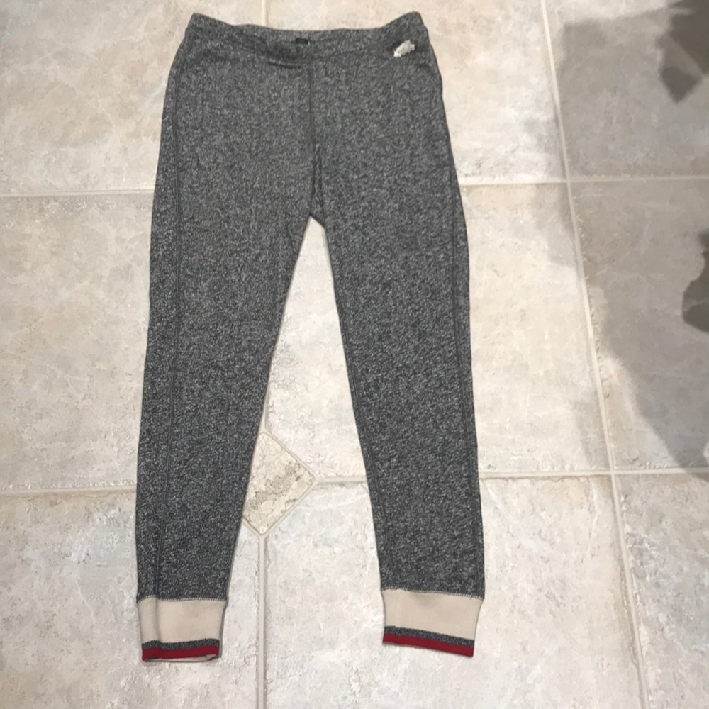 Roots leggings